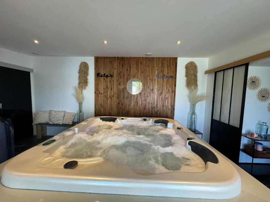 Maison Spacieuse Spa & Jardin 브레스트 외부 사진