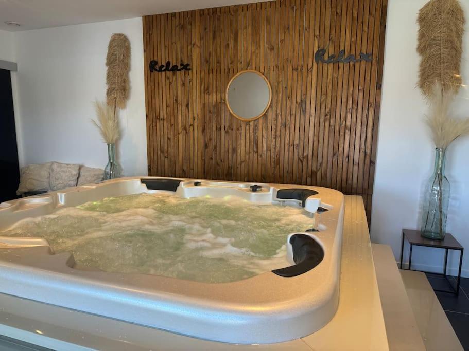 Maison Spacieuse Spa & Jardin 브레스트 외부 사진